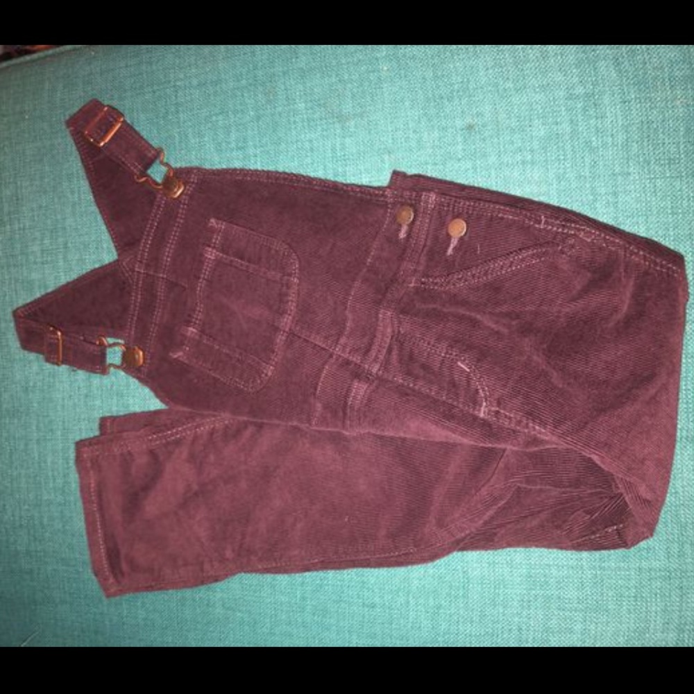 BabyGap Toddler 5 deep purple corduroy overalls